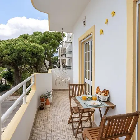 Hostwise - Sunny Flat W/ Balcony By The Algarve Sea Apartment