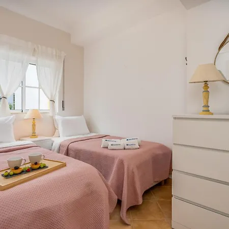 Sunny Flat W/ Balcony Near The Sea By Hostwise Appartement *